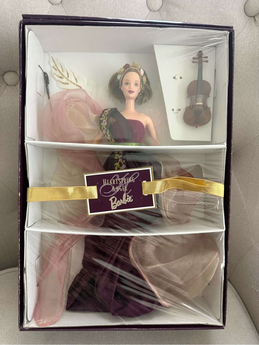 Barbie Angels of Music Heartstring Angel - Black & Gold Box Art
